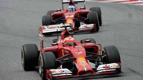 Kimi Raikkonen, Fernando Alonso F1 Grand Prix d'Espagne