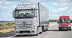 Un semi-remorque sans conducteur chez Mercedes-Benz (vidéo)