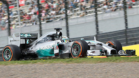 F1 Mercedes AMG Lewis Hamilton