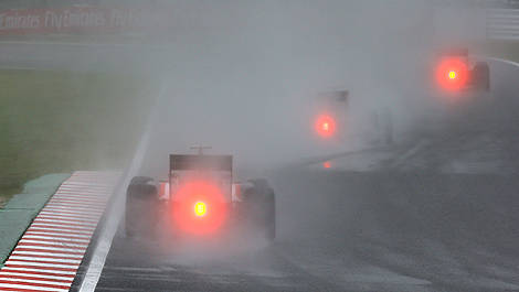 F1 wet track Suzuka Japan
