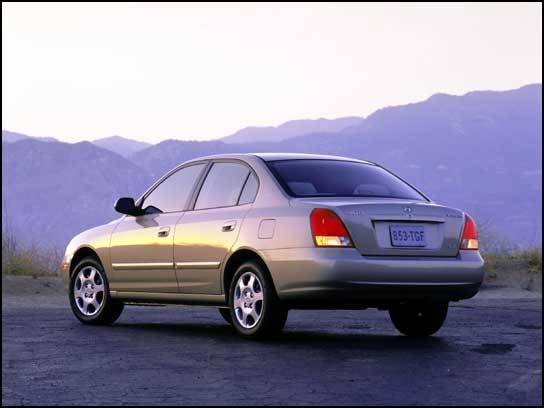 2002 Hyundai Elantra Road Test Editor s Review Car News Auto123