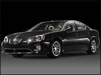 2006 Pontiac Grand Prix GT & GXP 34-Page Original Sales Brochure – Very Good Condition, Stored Since New