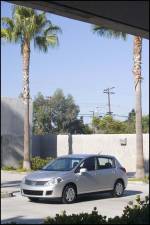 Nissan Canada Inc. Announces 2007 Versa Hatchback Pricing