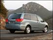 La mini-fourgonnette Toyota Sienna 2004 : un mariage de puissance, de sécurité et d'élégance La mini-fourgonnette Toyota Sienna 2004 : un mariage de puissance, de sécurité et d'élégance