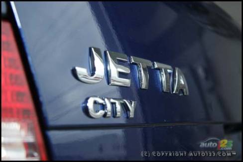 2007 Volkswagen City Jetta (Photo: Philippe Champoux, Auto123.com)