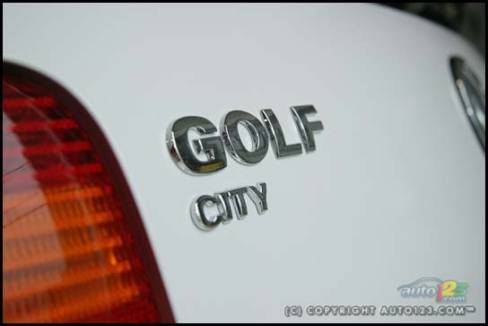 Volkswagen Golf City 2007 (Photo: Philippe Champoux, Auto123.com)