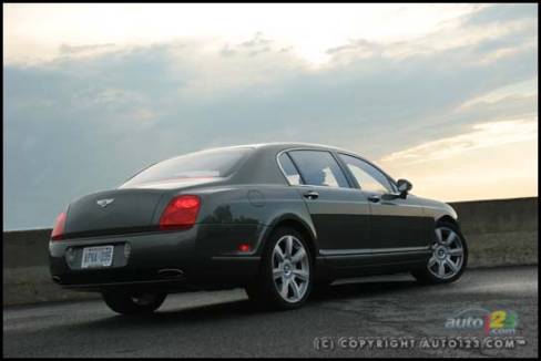 Bentley Continental Flying Spur 2007 (Photo: Philippe Champoux)