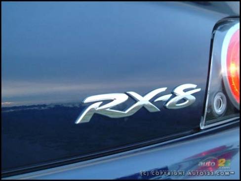 2007 Mazda RX-8 GT (Photo: Rob Rothwell, Auto123.com)