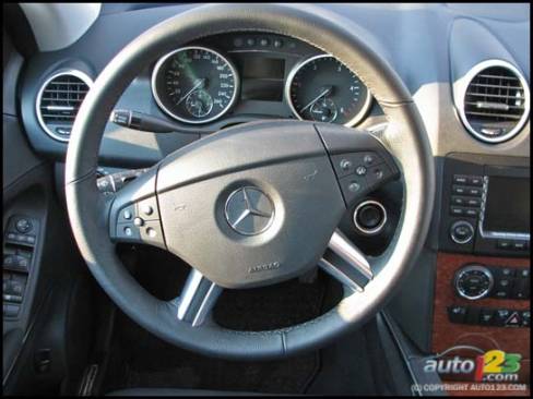 2007 Mercedes ML320 CDI (Photo: Philippe Champoux, Auto123.com)