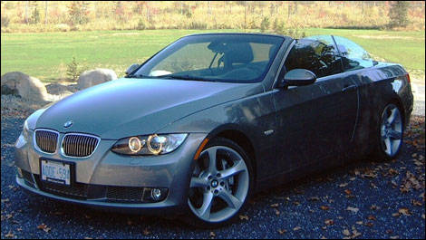 2007 Bmw 335i Cabriolet Road Test Editor S Review Car Reviews Auto123