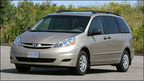 2007 Toyota Sienna CE Review Editor's 
