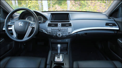 2008 Honda Accord EX V6 Sedan Review Editor's Review | Car Reviews | Auto123