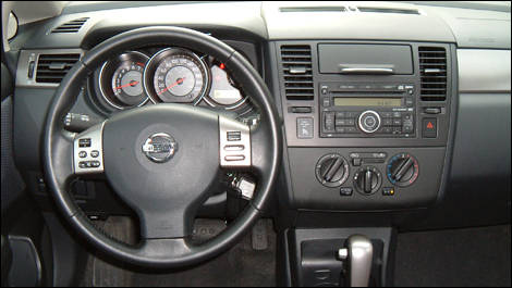 2008 Nissan Versa 1.8 SL Review Editor's Review | Car Reviews | Auto123