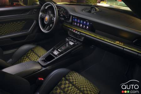 Porsche 911 Spirit 70, interior
