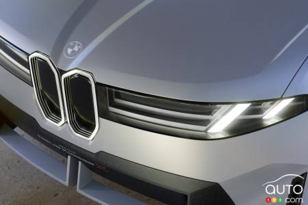 BMW Neue Klasse X concept, front end