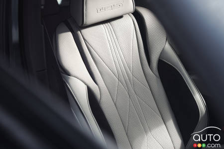 Seating of 2025 Acura MDX