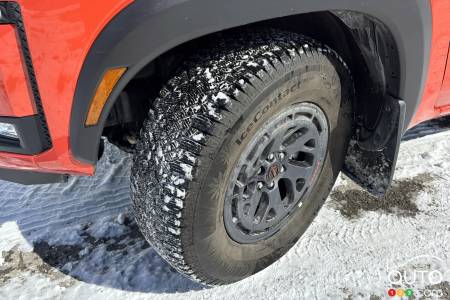 Les pneus d’hiver Ice Contact de Continental ont été très efficaces sur ce pickup Nissan Frontier.