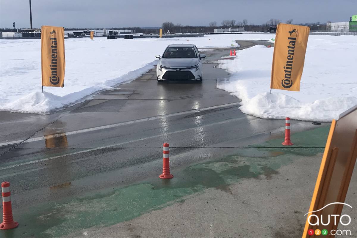 Une des Corolla en action sur le circuit urbain.