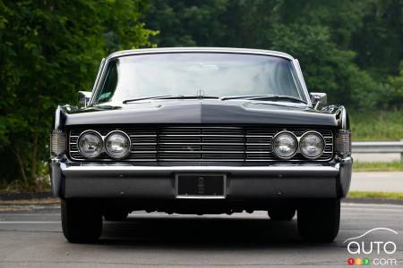 Lincoln Continental 1965 vendue 130 000 $