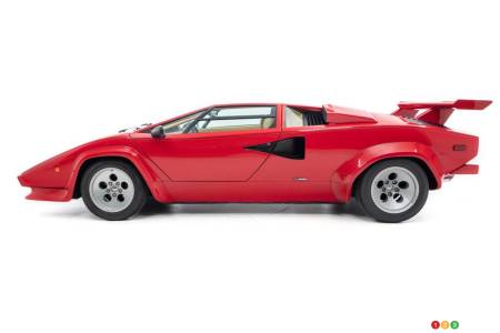 Mario Andretti's 1984 Lamborghini Countach up for sale | Car News | Auto123