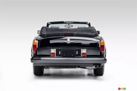 La Rolls-Royce Corniche IV 1994, arrière
