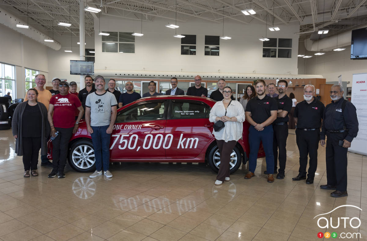 Une Toyota Corolla ayant parcouru 750 000 km