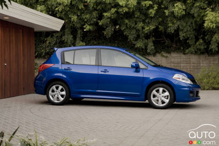 Nissan Versa à hayon 2011