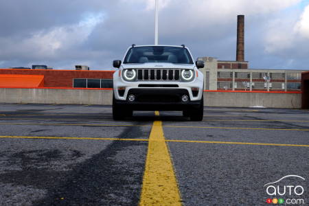 2020 Jeep Renegade, front