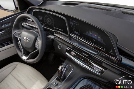 2022 Cadillac Escalade - Steering wheel, dash