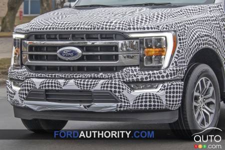 2021 Ford F-150, front grille