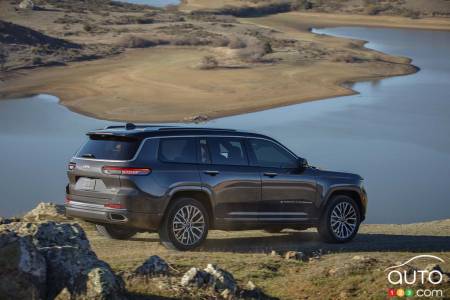 2021 Jeep Grand Cherokee L, profile