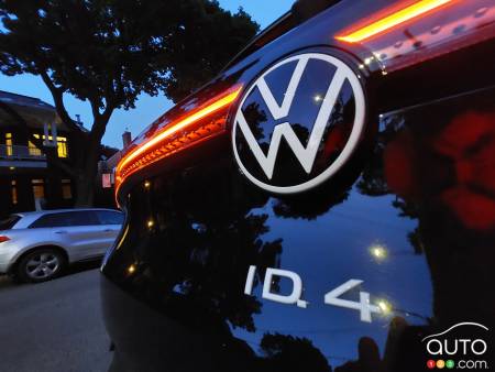 Volkswagen ID.4. badging