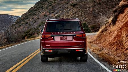 2022 Jeep Wagoneer, rear