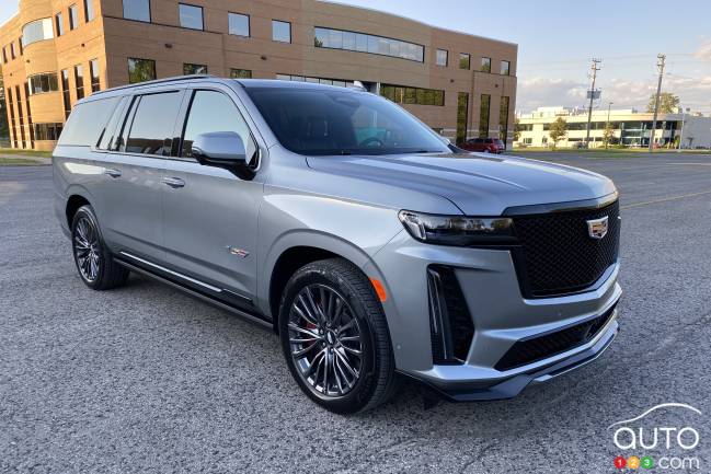 2022-cadillac-escalade-V-exterior-design