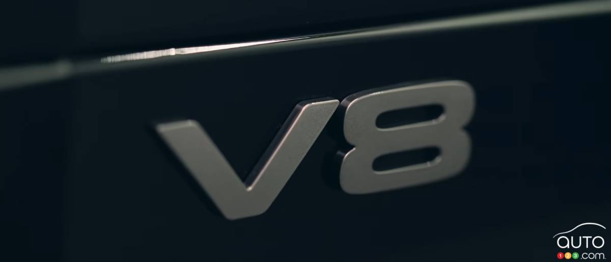Land Rover Defender V8 2022, écusson