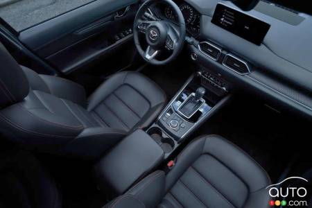 Mazda CX-5, interior