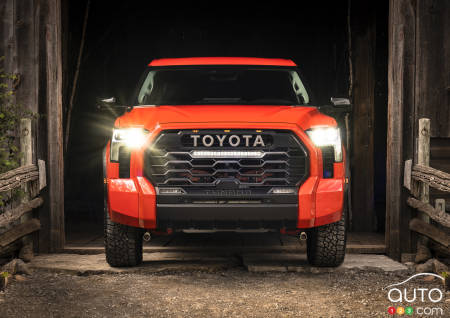 2022 Toyota Tundra TRD Pro, front