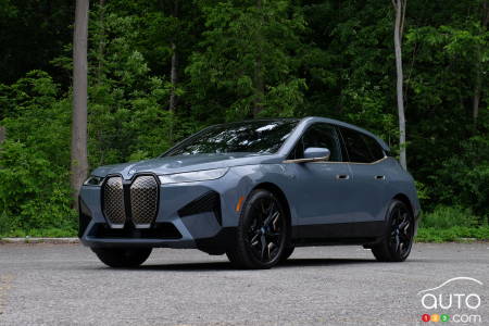 2023/24 BMW iX M60