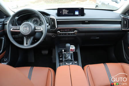 Interior of the 2023 Mazda CX-50