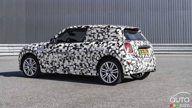 Mini Cooper 2023, trois quarts arrière