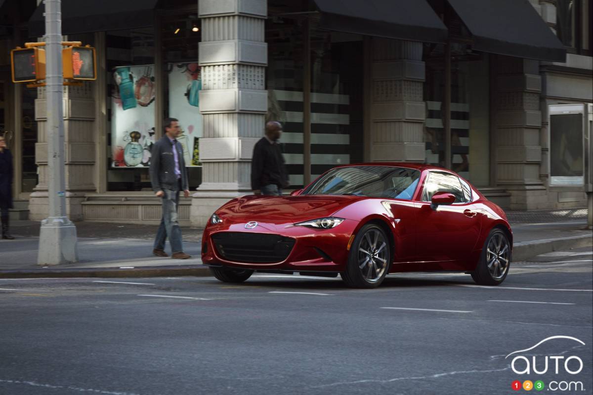 Mazda MX-5 2024 - Vue de de 3/4 face