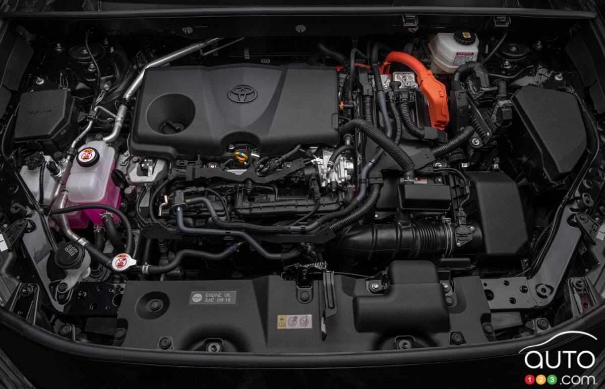 Toyota RAV4 hybride Woodland 2023, moteur