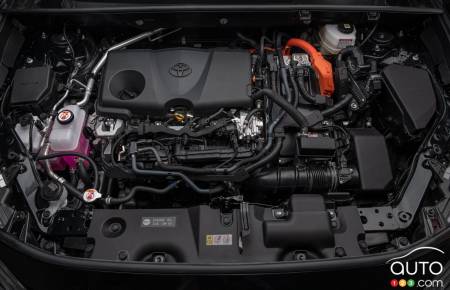 2023 Toyota RAV4 hybrid Woodland Edition, engine