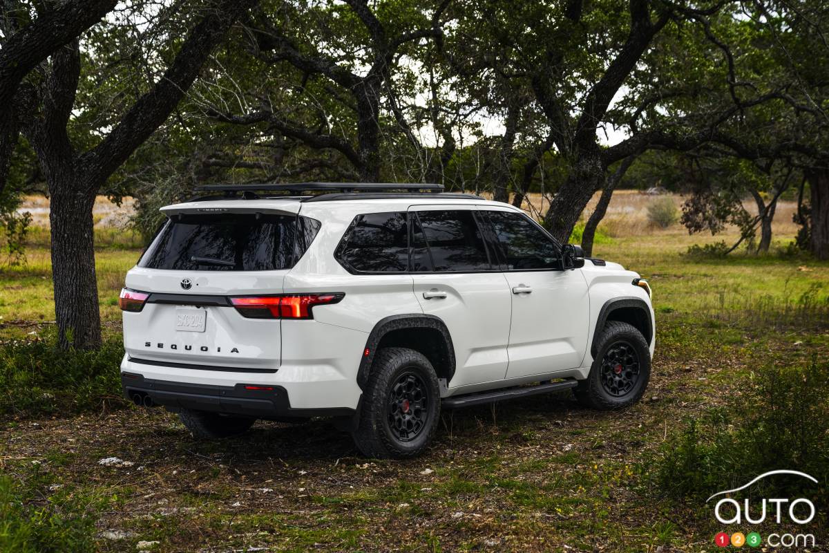 Toyota Sequoia 2023