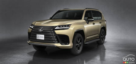 2025 Lexus LX 700h, three-quarters front