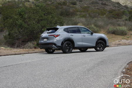 Acura ADX 2025, trois quarts arrière