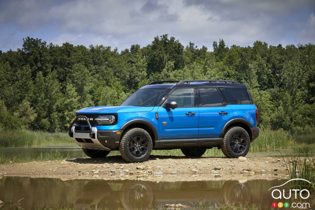 Ford Bronco Sport Sasquatch 2025, de profil