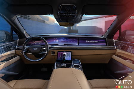 2025 Cadillac Escalade IQ, interior