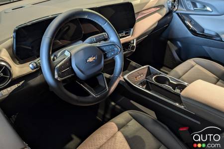 2025 Chevrolet Equinox, interior