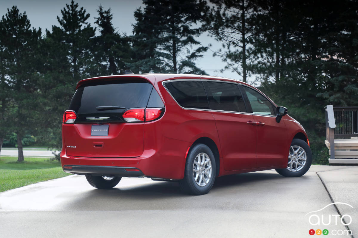 La Chrysler Grand Caravan 2025 vendue 47 700 $ au Canada — 96.9 CKOI